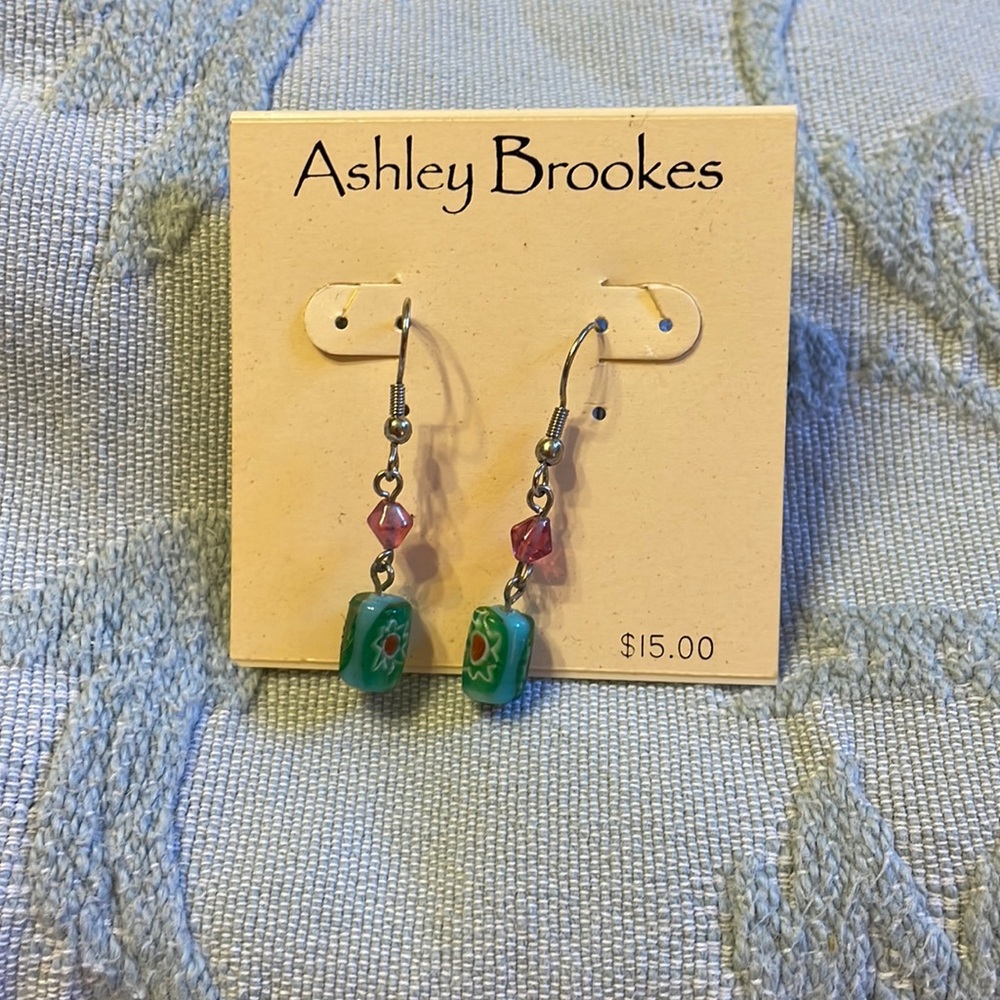 (5/$25) Dangle Earrings